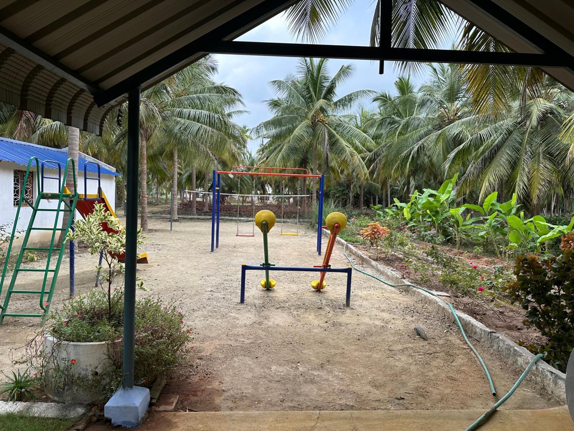Sakthi Garden Home Stay Erode Buitenkant foto